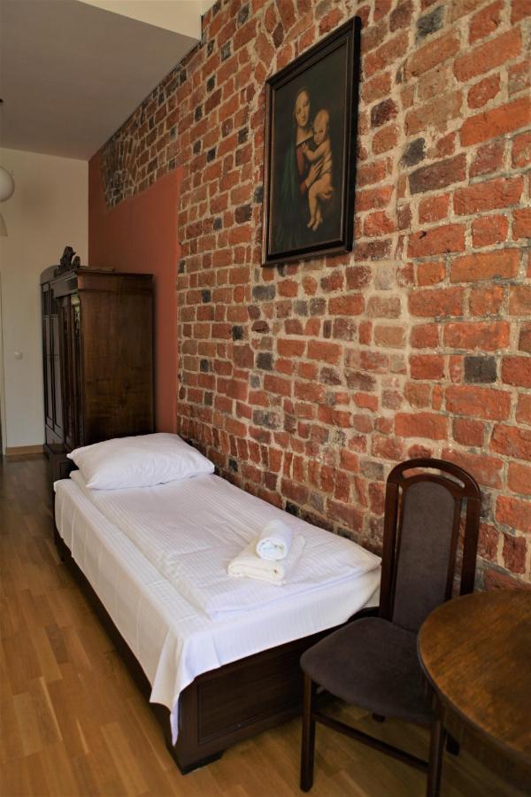 Dom Notre Dame Bed & Breakfast Wroclaw Exterior photo